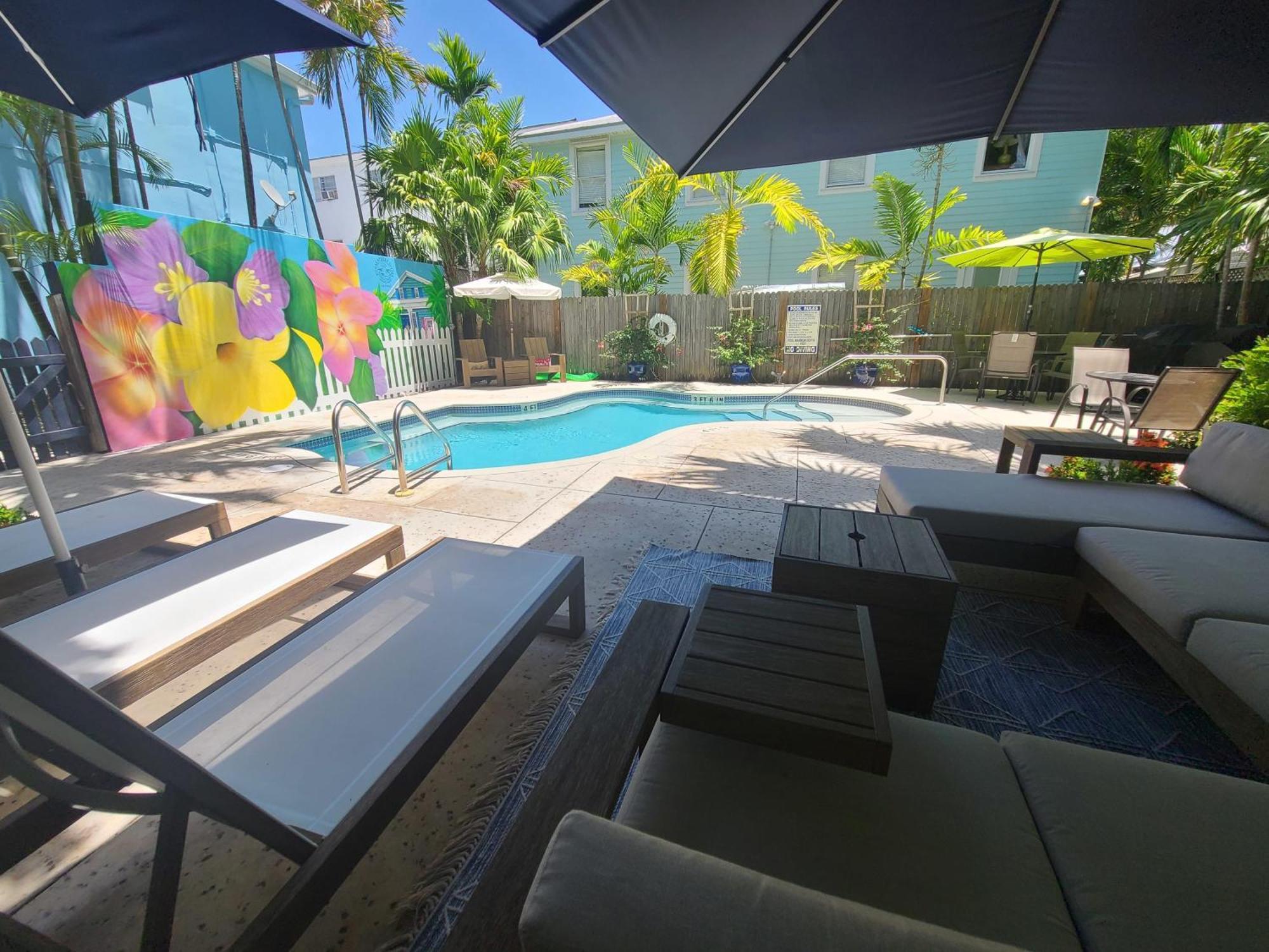 Duval Street Suite W Parking And Pool Key West Exterior foto