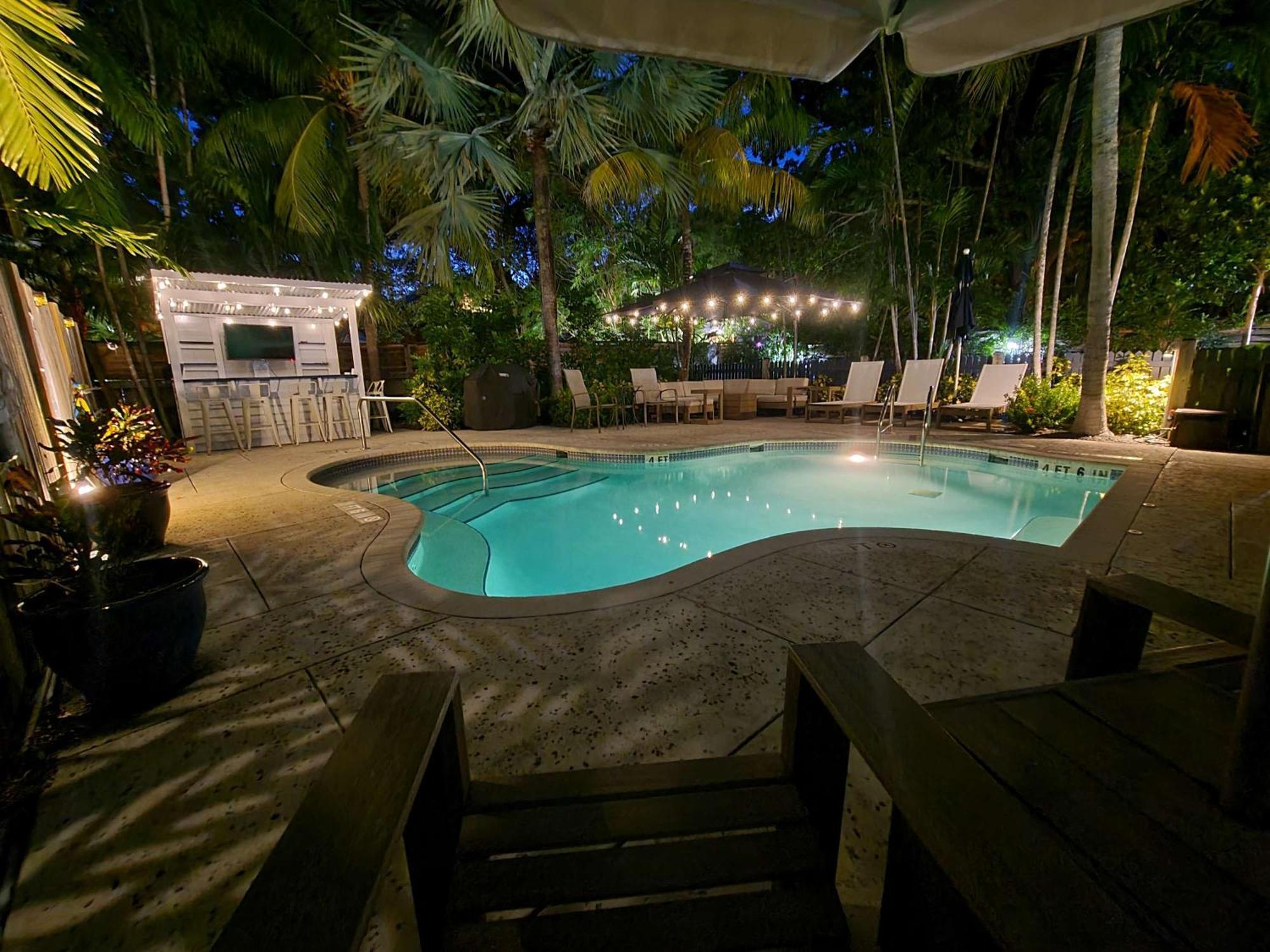 Duval Street Suite W Parking And Pool Key West Exterior foto
